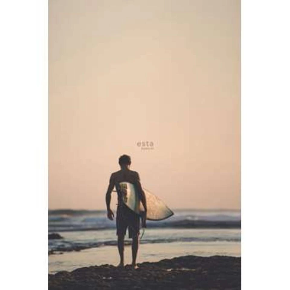ESTAhome Fotobehang - Surfer Met Surfplank - 1.86 X 2.79 M - Afbeelding 2