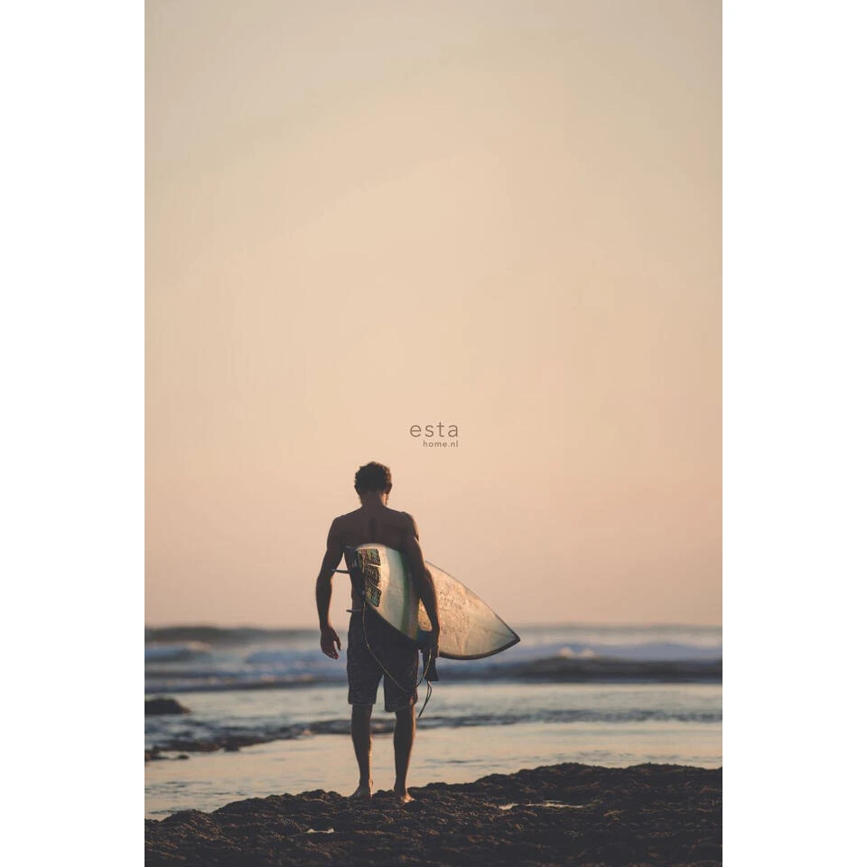 ESTAhome Fotobehang - Surfer Met Surfplank - 1.86 X 2.79 M