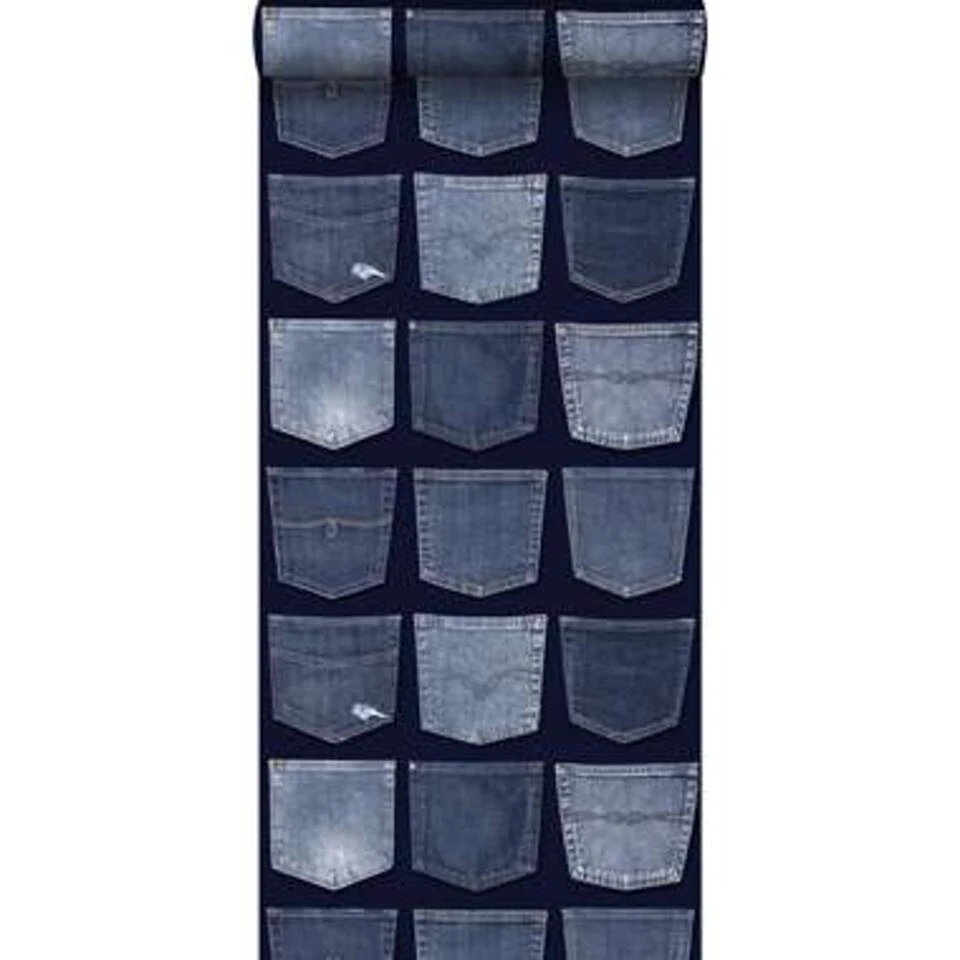 ESTAhome Behang - Spijkerbroeken Zakken - Blauw - 53 Cm X 10,05 M - Afbeelding 2